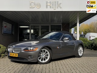 BMW Z4 Roadster 2.5i | Handbak | 2e Eigenaar | Airco, 17'' LMV, Aut. Verl., Regens., Radio CD Speler | NAP |