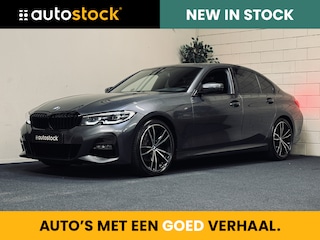 BMW 320i High Ex. M-Sport ShadowLine | 19" | Leder | Trekhaak