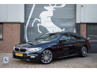 BMW 520i High Executive Edition M-sport / Carbonzwart