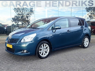 Toyota Corolla Verso 1.8 VVT-i Panoramic 7p | Vol Leder | 7 persoons | Climate | CC | Pano | Trekhaak | occasion