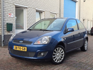 Ford Fiesta 1.4-16V Futura Airco-distributie+koppeling nieuw