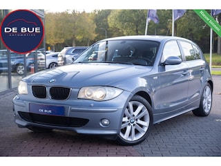 BMW 118i High Executive|Org NL NAP|Automaat|M-Sport|Xenon|Trekhaak|Airco|Cruise|Volledig Onderhouden