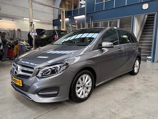 Mercedes-Benz B180 122PK Ambition