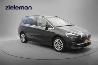 BMW 2-serie Tourer 218i Business Edition Plus 7 Persoons - Navi, Leer, Camera, Cruise, Xenon, Stoelverw.