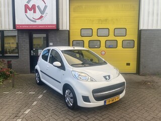 Peugeot 107 1.0-12V Urban Move Airco 5 drs