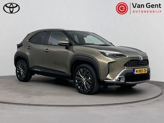 Toyota Yaris Cross 1.5 Hybrid Adventure | Dodehoek | JBL | Stoelverwarming | Verwarmbaar stuurwiel | Navigatie | Parkeersensoren