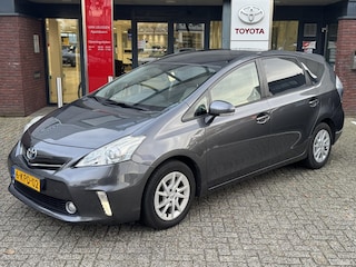 Toyota Prius+ Prius Wagon 1.8 Hybrid ASPIRATION LEER GLAZENDAK NAVI CAMERA KEYLESS CRUISE BLUETOOTH CLIMA HEAD-UP 4S-BANDEN NL-AUTO