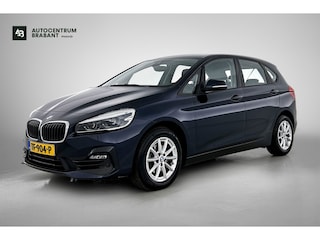 BMW 2-serie Tourer 218i Executive Launch Edition(NL-auto, Dealer OnderH, Camera, Navi, Parkeersensoren, Sportstoelen, Etc)