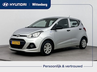 Hyundai i10 1.0i i-MOTION | LAGE KMSTAND! | CLIMA | RADIO CD | USB | AUX | CENTRALE DEURVERGRENDELING | CHIQUE BEIGE INTERIEUR |