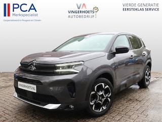 Citroën C5 Aircross 130 Pk. *** Automaat *** Feel Edition 100% Benzine * Nieuw Type * Keyless Entry & Start Button * 3 Stoelen 2e zitrij * Speciale Bekleding * L.M. Velgen * Climate & Cruise Control * Navigatie en Spotify via Apple Car Play of Android Auto * Vingerhoets; Vierde Generatie Eersteklas Service !