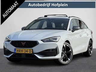 Cupra Leon 1.5 eTSI Automaat Business Edition | Panorama Schuifdak | Navigatie | Climate Control | LED Verlichting | 18"Lmv | Camera | Keyless Go | Apple Carplay/Android Auto  ( Vestiging - Vianen )