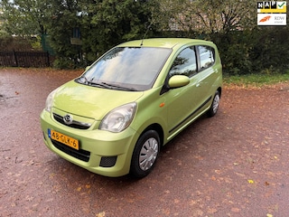 Daihatsu Cuore 1.0 Premium / Apk / Nap / Aux / CV /
