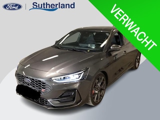 Ford Focus 2.3 EcoBoost ST-X | 280pk Automaat! | Winter Pack | AGR-stoelen | Camera | Bang&Olufsen | Head up Display
