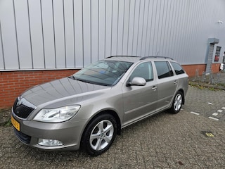 Skoda Octavia Combi 1.4 TSI NAP Clima PDC