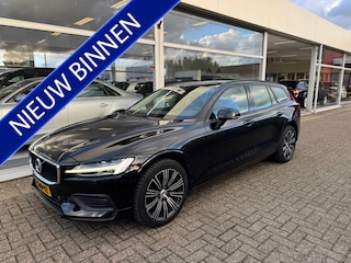 Volvo V60 2.0 B3 Momentum Advantage | 1e eigenaar | Automaat | Cruise control | Keyless entry | Navigatiesysteem | APK tot 26-03-2027 | NAP |