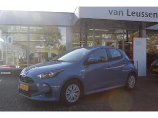 Toyota Yaris 1.5 HYBRID AD-CRUISE APPLE/ANDROID CLIMA CAMERA LED ACHTERLICHTEN DAB BLUETOOTH
