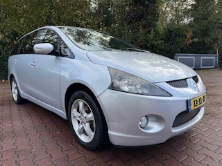 Mitsubishi Grandis 2.4-16V INTENSE 7 PERSOONS NIEUWE APK
