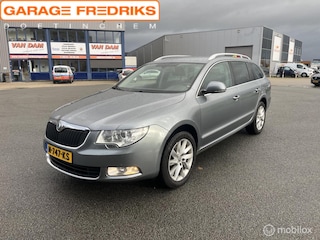 Skoda Superb Combi 1.8 TSI Elegance 4x4 Business Line | Stoelverwarming |