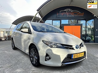 Toyota Auris Touring Sports 1.8 Hybrid Executive
