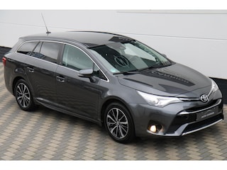 Toyota Avensis Touring Sports 1.8 VVT-i Navi Cruise Trekhaak !!