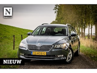 Skoda Superb Combi 1.4 TSI Ambition | Nap | PDC | Carplay