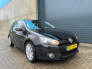 Volkswagen Golf 1.4 TSI Highline DSG CLIMA NAVI NAP