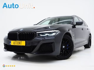 BMW 5-serie Touring 530e xDrive M Sport Shadow | Panoramadak | Trekhaak | Harman/Kardon | 360 | Head Up | Keyless