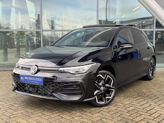 Volkswagen Golf 1.5 eTSI R-Line Edition 150pk Panoramadak / Camera / Stoel-Stuur verwarming