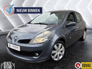 Renault Clio 1.6 16V Initiale AUT. ECC CRUISE LMV