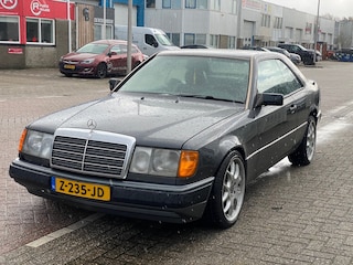 Mercedes-Benz 200-serie 200-500 (W124) 300 CE/AUTOMAAT/ 2e EIG/airco/ pano/ stoelverwarming/ volle opties.