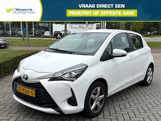 Toyota Yaris 1.5 VVT-i 111pk Active | Trekhaak | Navigatie | Cruise Control | Achteruitrij Camera | 15 Inch Lichtmetalen Velgen