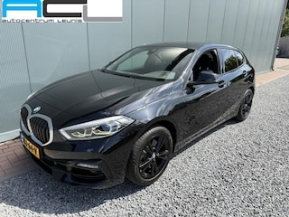 BMW 118i 140pk Automaat High Executive Sportline 5-drs