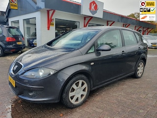 Seat Toledo 1.6 Stylance CLIMA BJ 2005 NIEUWE APK!!