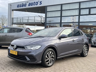 Volkswagen Polo 1.0 TSI 95 Pk Life Business Navigatie Ledkoplampen Lichtmetalen Velgen Parkeersensoren V+A ACC Stoelverwarming Dab Extra Getint Glas NL Auto