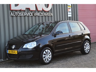 Volkswagen Polo 1.4 16V Comfortline Airco/Trekhaak/NAP/5DRS