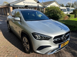 Mercedes-Benz GLA 250e Pano dak, Distronic, Key-less go