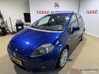 Fiat Punto Grande 1.4-16V Edizione Lusso Airco
