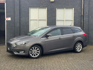 Ford Focus Wagon 1.0 Titanium | Airco | Parkeersensor |