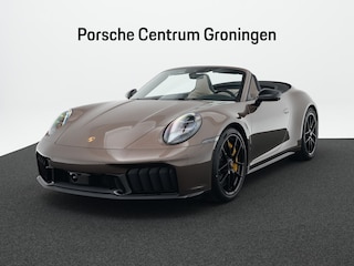 Porsche 911 Carrera 4 GTS Cabriolet