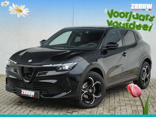 Alfa Romeo Junior 1.2 Turbo 136 PK Ibrida Speciale | Techno | Pano | Direct Leverb