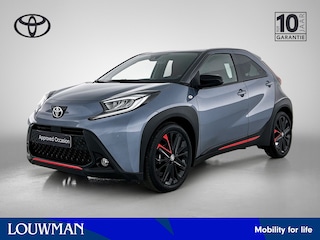 Toyota Aygo 1.0 VVT-i S-CVT Limited | Stoelverwarming | Draadloos laden | Half lederen bekleding | Parkeersensoren | Achteruitrijcamera |