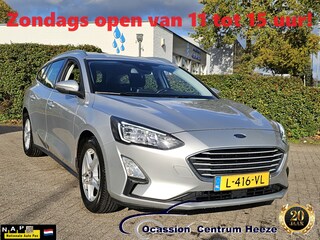 Ford Focus Wagon 1.0 EB, Camera! Carplay! Navigatie! VERWACHT!