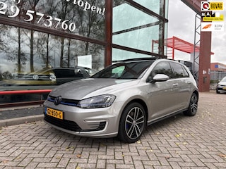 Volkswagen Golf 1.4 TSI GTE | 204pk Hybride | Panoramadak | Carplay |