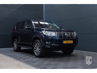 Toyota Land Cruiser 2.8 D-4D-F Challenger Window Van