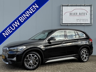 BMW X1 sDrive18i High Executive Automaat/Trekhaak/Camera/Navi/HUD.