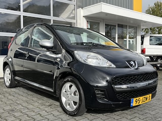 Peugeot 107 1.0-12V Sublime Airco nieuwe apk + set winterbanden