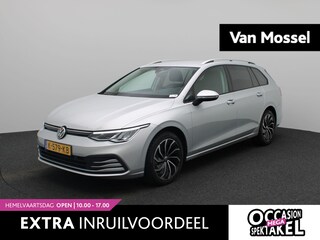 Volkswagen Golf Variant 1.0 eTSI Life || Apple Carplay/Android Auto | Sfeerverlichting | Climate Control | Cruise Control Adaptive |