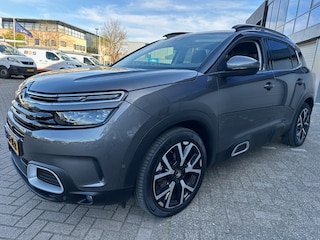Citroën C5 Aircross 1.2 PureTech Shine 130PK Volle uitvoering 4 nw. banden Staat nu in Spanje bij Valencia - Ontinyent