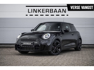 Mini John Cooper Works S 2.0 | JCW | Panodak | H&K | LED | Apple Carplay | NL Auto |