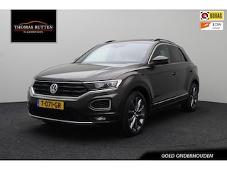 Volkswagen T-Roc 2.0 TSI 4Motion Sport 2019 | Airco | Apple/Android Carplay | Navigatie | Stuurwiel & Stoelverwarming | Panoramadak | Trekhaak Afneembaar |  Bose Audio | 2 Sleutels | Onderhoudshistorie